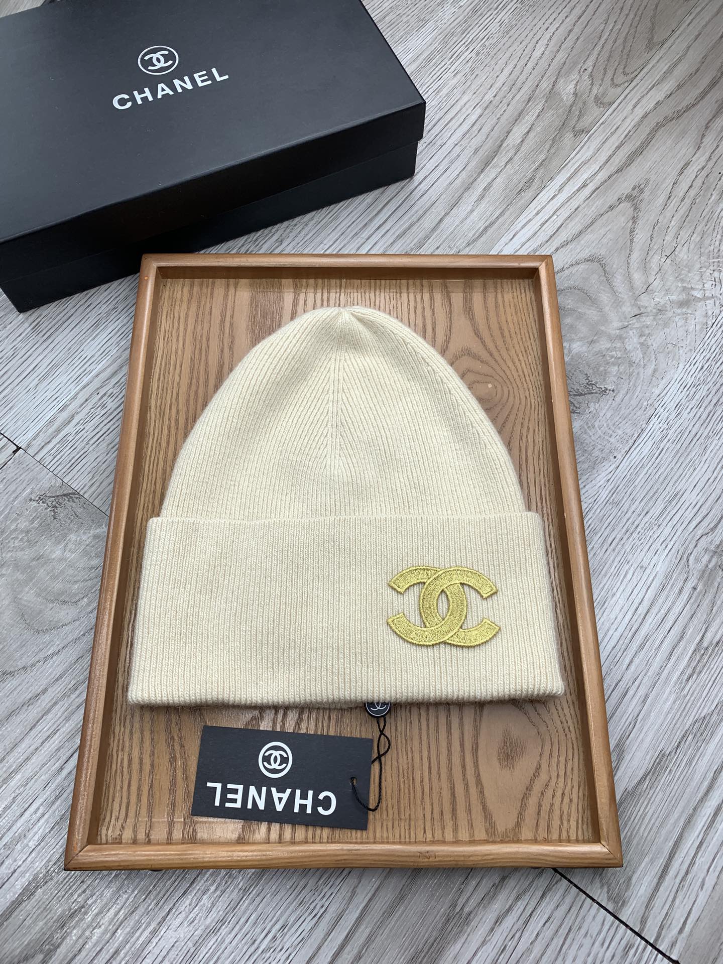 🌹。 C家。【羊毛单帽】客供小羊毛！珍贵典藏的灵魂帽子！客供色纱.每个颜色都非常好看！经典！手感软腻.7