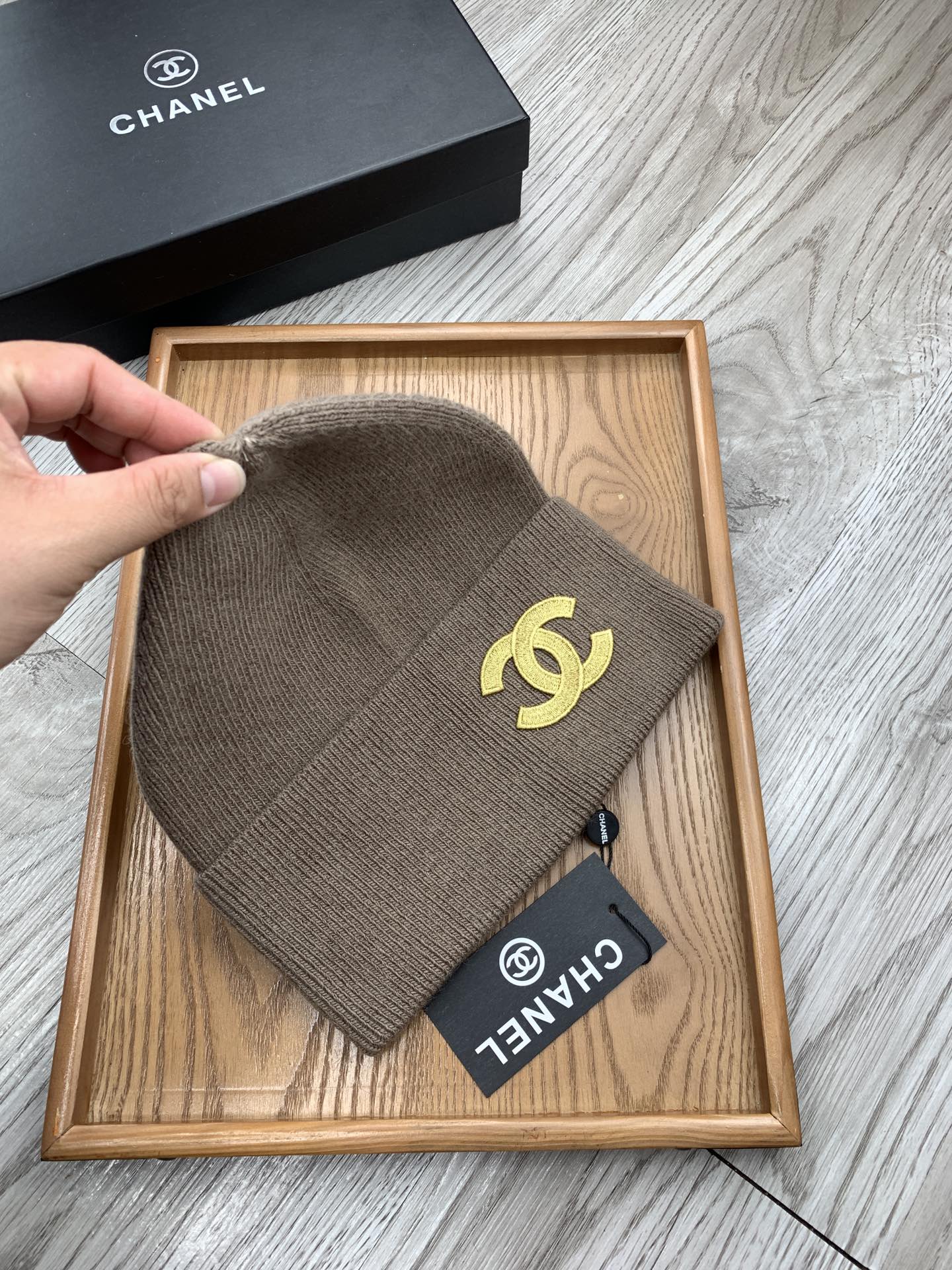 🌹。C家。【羊毛单帽】客供小羊毛！珍贵典藏的灵魂帽子！客供色纱.每个颜色都非常好看！经典！手感软腻.70