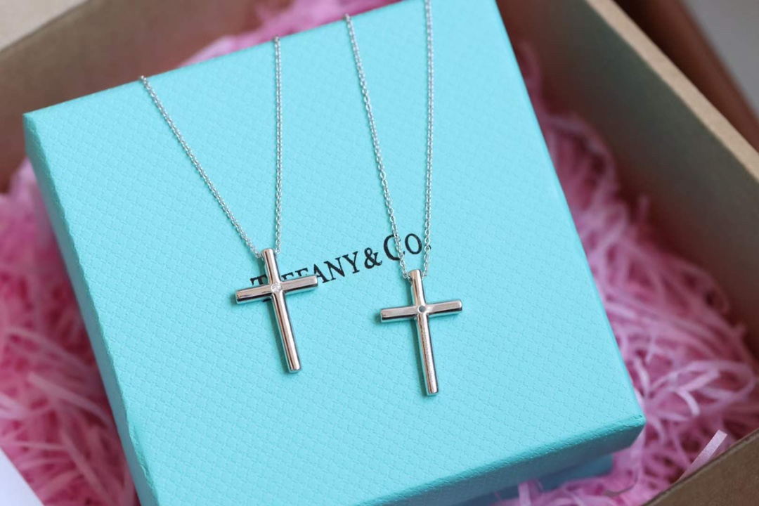 Tiffany & Co. Tiffany&Co. 纯十银字架骨锁项链