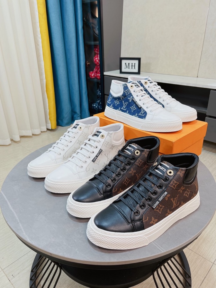 I5 LV高帮休闲板鞋 官网同步 进口胶料印花牛皮拼接羊皮内里制作LV原版中底 鞋边内外拉线定型 私家定制原版大底组合 38-44，