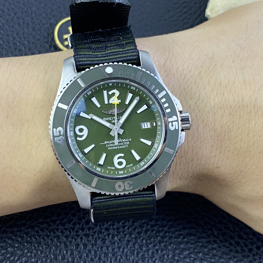 [Breitling Watches]