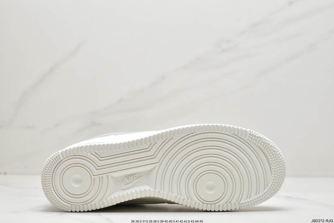 200 NIke Air Force 1 '07 配色 深绿勾布面空军一号低帮休闲板鞋 MN5696-009