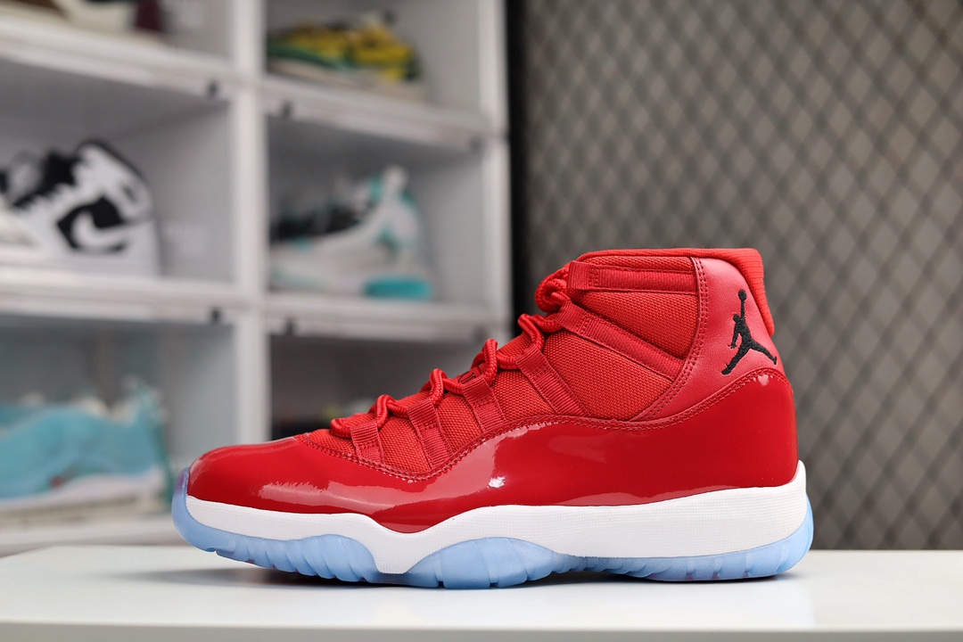 I0   Air Jordan 11 Bred AJ11高帮男子文化篮球鞋 2019全新复刻 细节如图所示 中底拉帮 鞋盒钢印 QC标 原厂碳板 原厂全掌SOLO气垫
