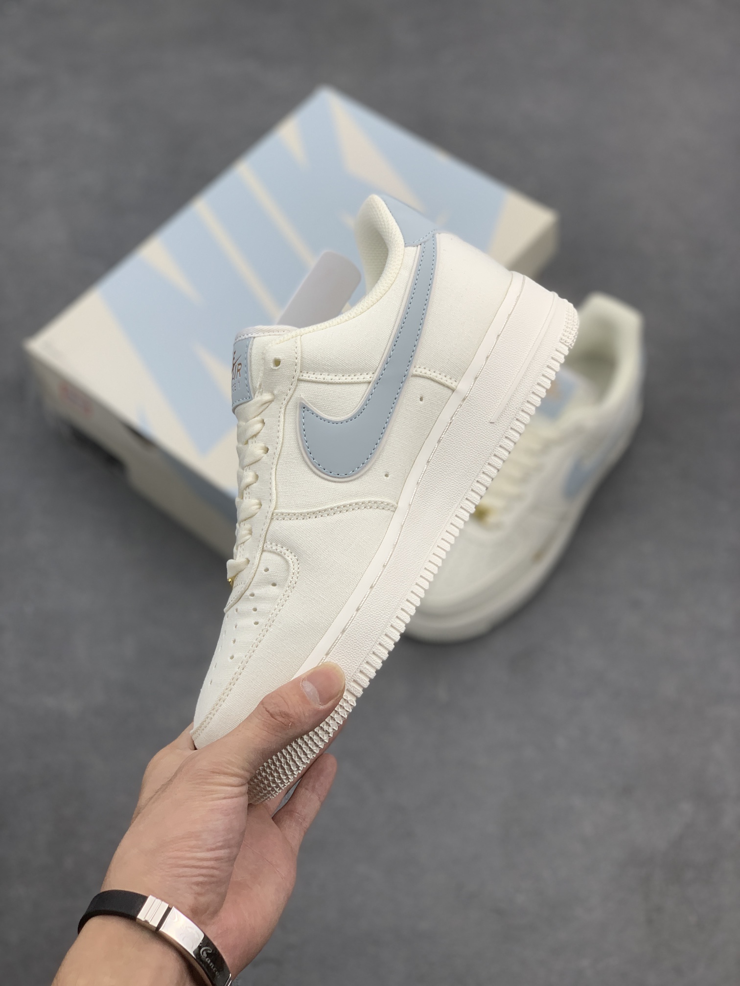 Nike Air Force 1 '07 Low Sky Blue Casual Sneakers - Breathable & Comfortable 4 i1663262734 4408 2