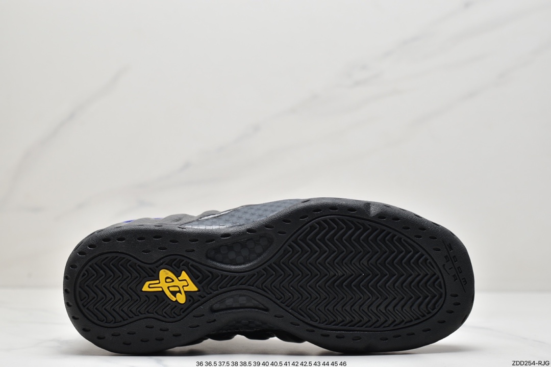 230 耐克NIKE AIR FOAMPOSITE PRO 是一双内场的后卫战靴AO0817-001