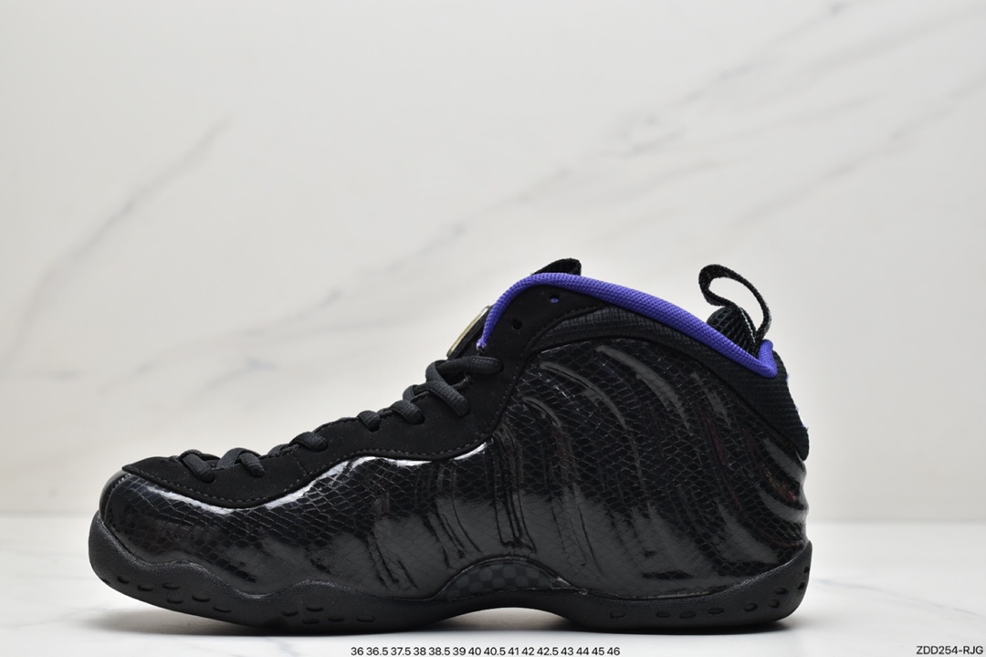 230 耐克NIKE AIR FOAMPOSITE PRO 是一双内场的后卫战靴AO0817-001