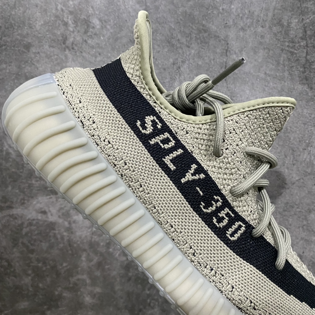 图片[7]-lw老汪纯原 Yeezy Boost 350 V2浅绿黑HQ2059 市场最抗打 口碑最稳定的版本之一 第一梯队产物💪🏻 全套原楦 原纸版 原鞋开模完美打造 采用辰元飞织鱼丝网原厂面 非进口机台 大底原厂半透明RB巴斯夫满钉大底 原厂东莞百宏3M反光鞋带 质感一致 原厂鑫成新粉原鞋垫 LOGO胶浆印花 钛金针与高士马克线针车精工打造 一切遵循原厂指令单采购同源原材 采购全套原厂进口材料 原纸版 原楦头 一切同源公司货 大几率过验 混卖无压力 尺码：36 36.5 37 38 38.5 39 40 40.5 41 42 42.5 43 44 44.5 45 46 47 48-选品中心