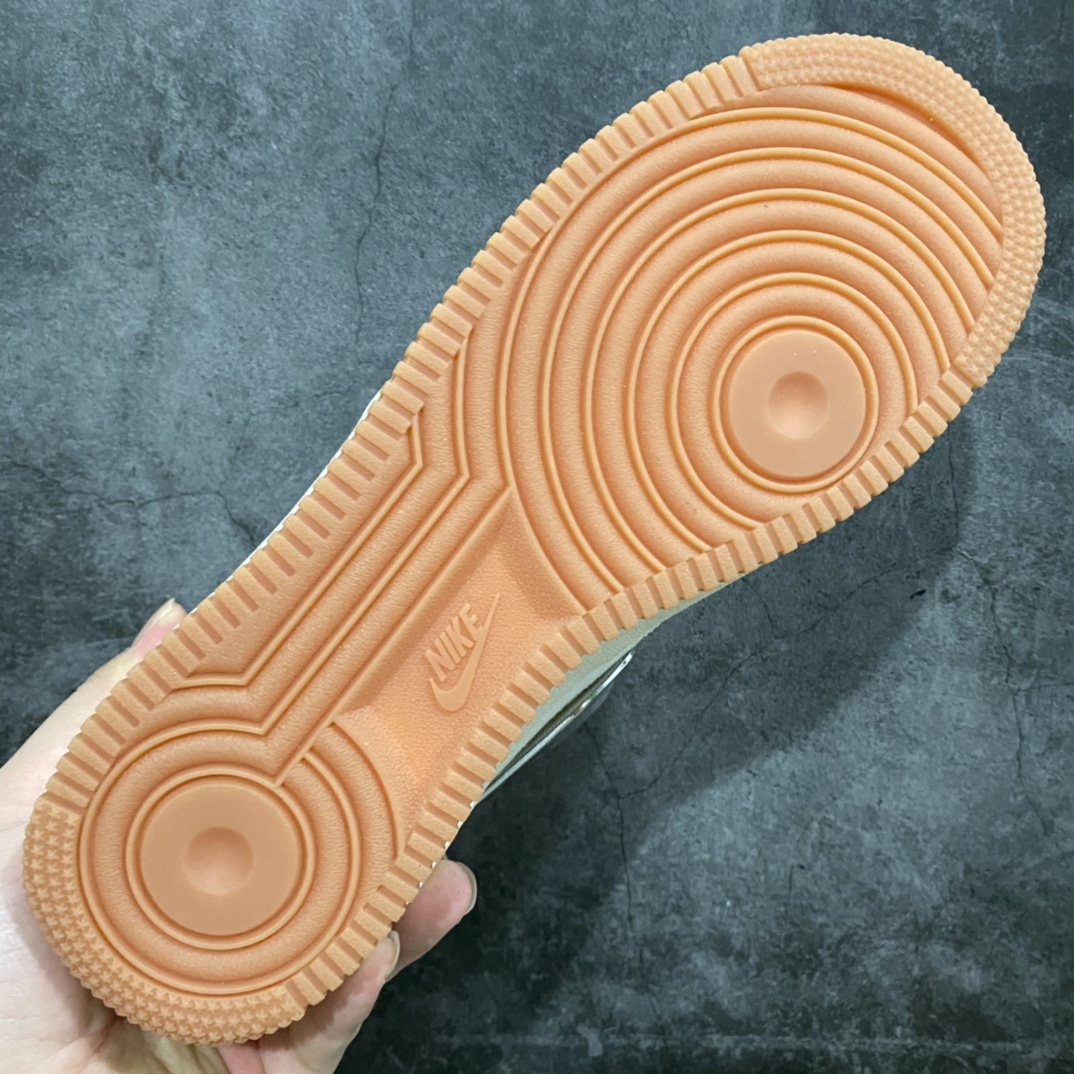 图片[9]-外贸纯原Travis Scott x Air Force 1 TS x AF1空军换勾米白 AQ4211-100 多轮补货 改进最终版本 原盒 原配件齐全 顶级品质 全部一比一同步原鞋 此款有米白和纯白两个配色 实拍为米白款 尺码：40-47.5-选品中心