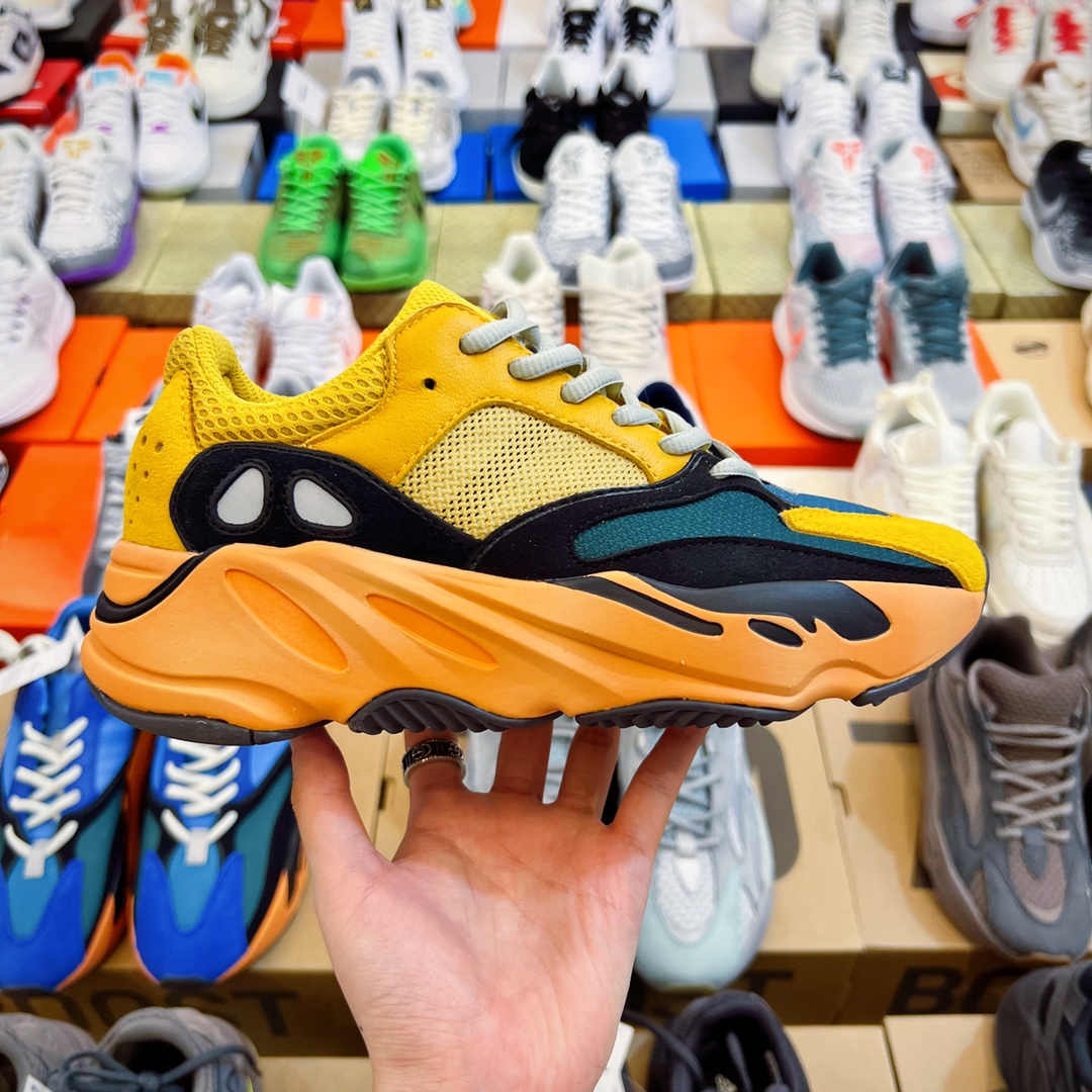 大厂出品 纯原回馈Yeezy Boost 700 V2 复古老爹鞋