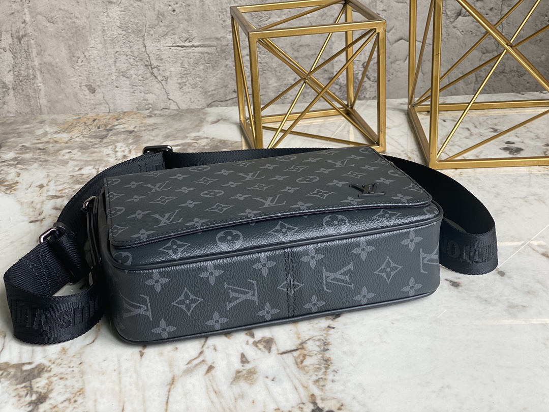 Louis Vuitton Haute Couture Classic Luxury Handbag Shoulder Crossbody 3