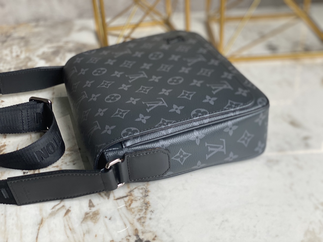 Louis Vuitton Haute Couture Classic Luxury Handbag Shoulder Crossbody 4