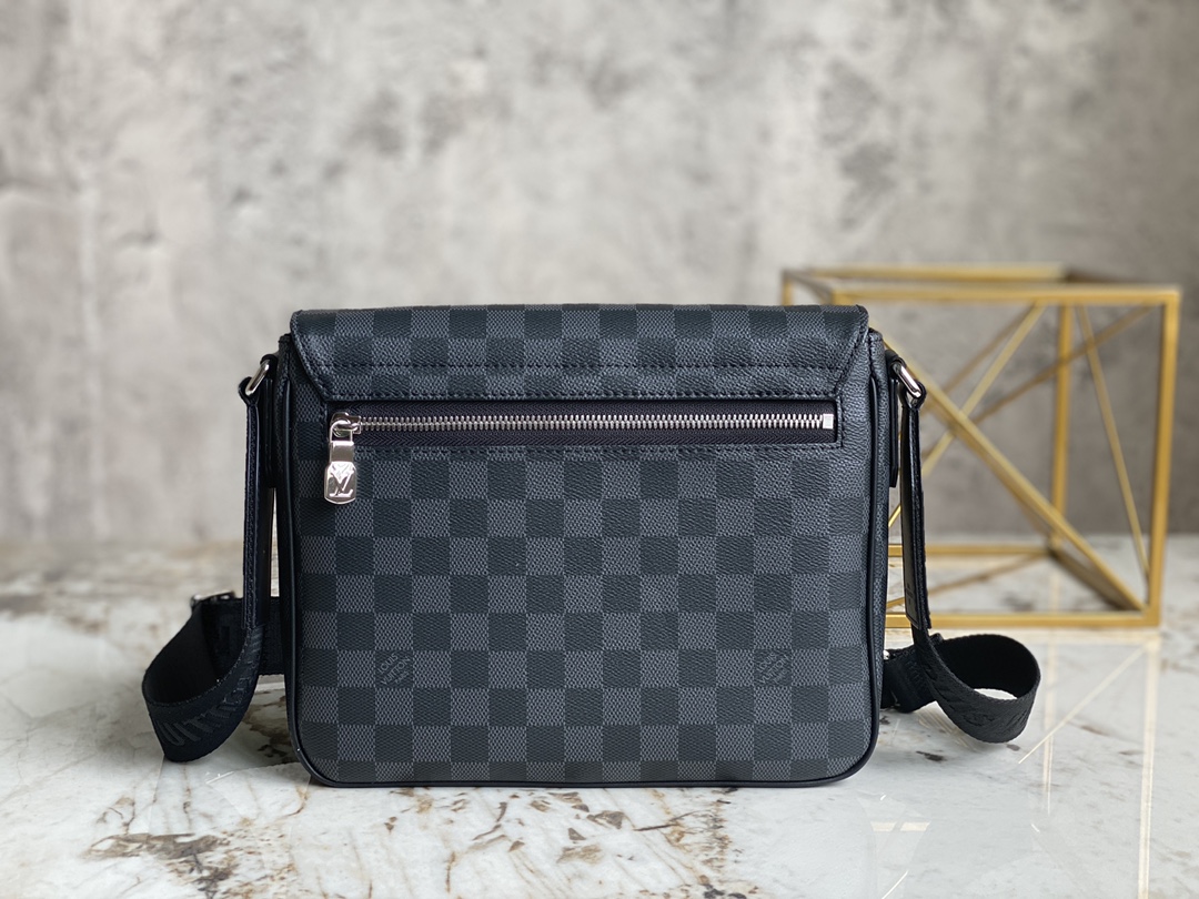 Louis Vuitton Haute Couture Classic Luxury Handbag Shoulder Crossbody 5