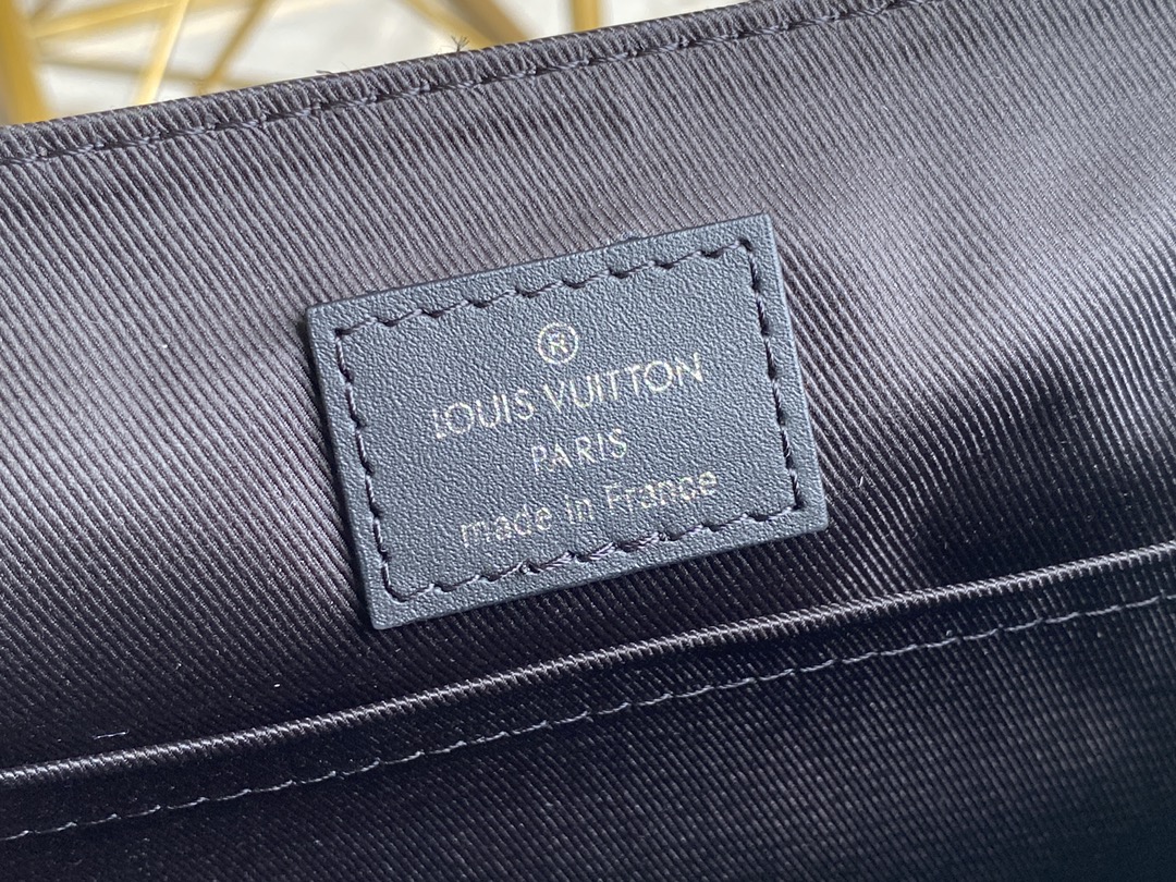Louis Vuitton Haute Couture Classic Luxury Handbag Shoulder Crossbody 9