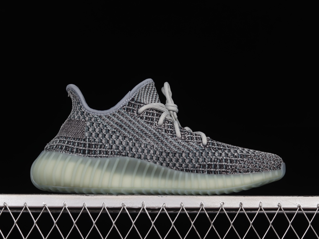 特价外贸版本AdYeezy350BoostV2“AshBlue”GY7657阿迪达斯椰子350二代全新镂