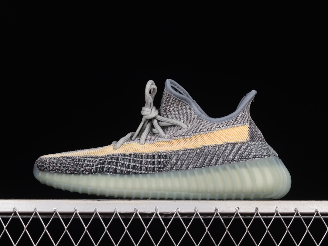 特价外贸版本AdYeezy350BoostV2“AshBlue”GY7657阿迪达斯椰子350二代全新镂