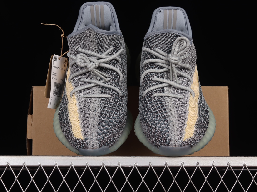 特价外贸版本AdYeezy350BoostV2“AshBlue”GY7657阿迪达斯椰子350二代全新镂