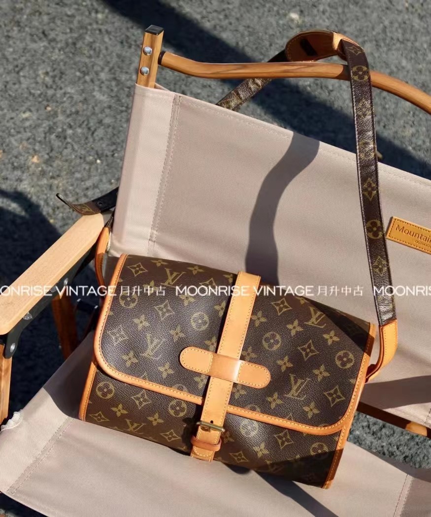 【中古圆桶腰鼓包】 51369老花/黄皮 模特图