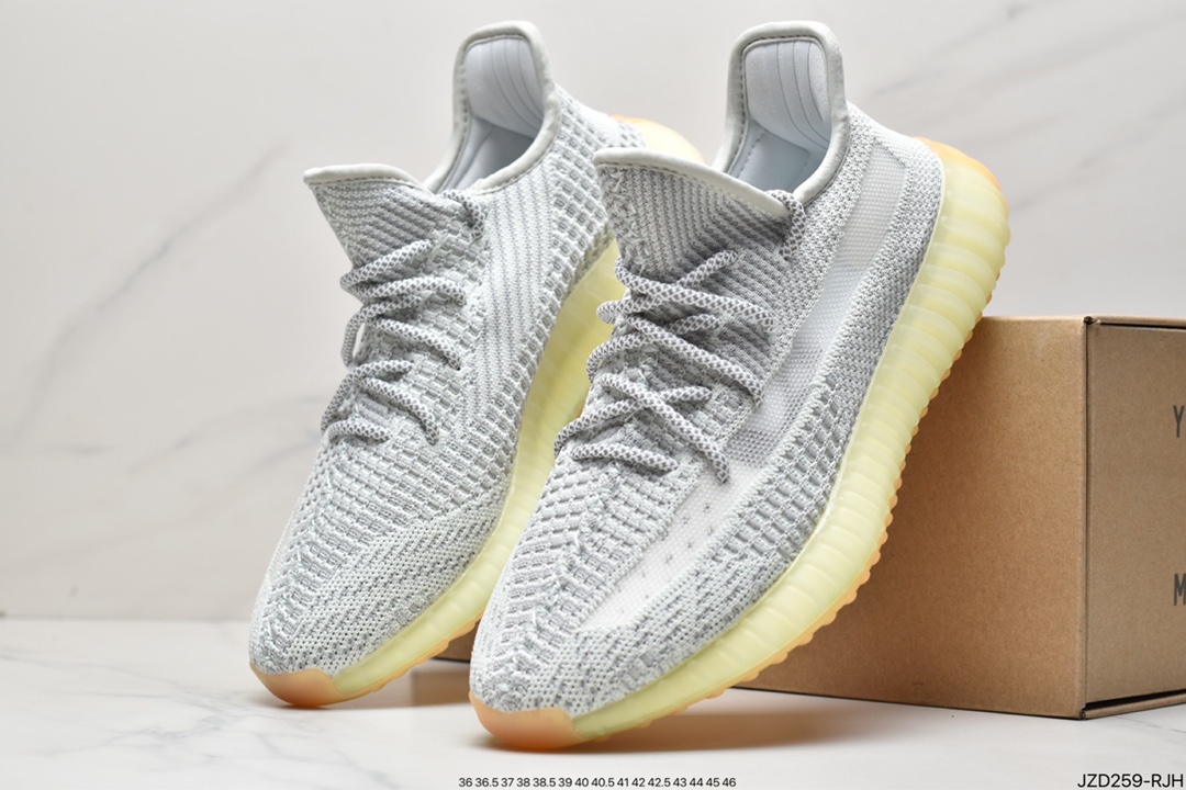 Kanye West x Adidas Yeezy Boost 350 V2 ”Light” Cotton White FU9007