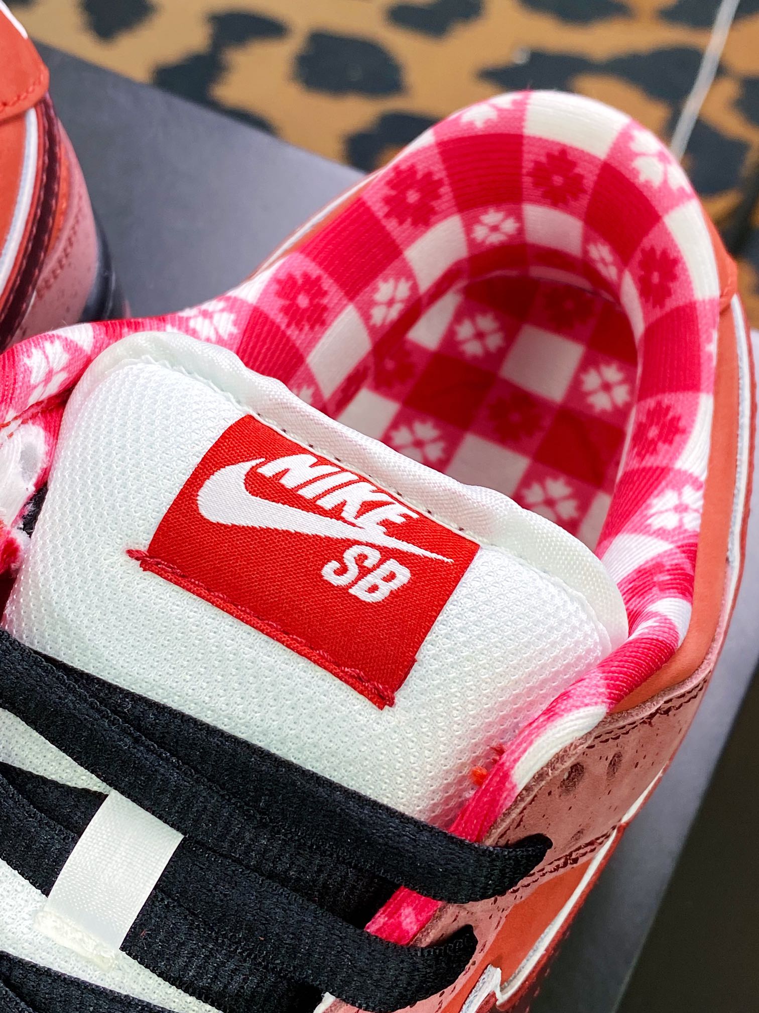 420 Concepts x Nike SB Dunk Low”Red Lobster”扣篮系列经典板鞋“红龙虾”313170-661