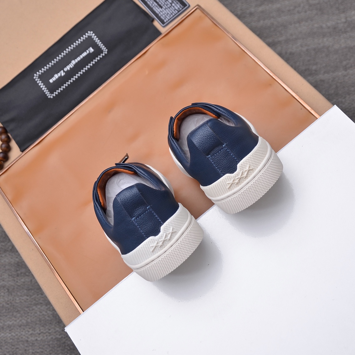 precio de fábrica Calidad de gama alta con el embalaje del contador Marca: Jeni * "Zegna *" zapatos 