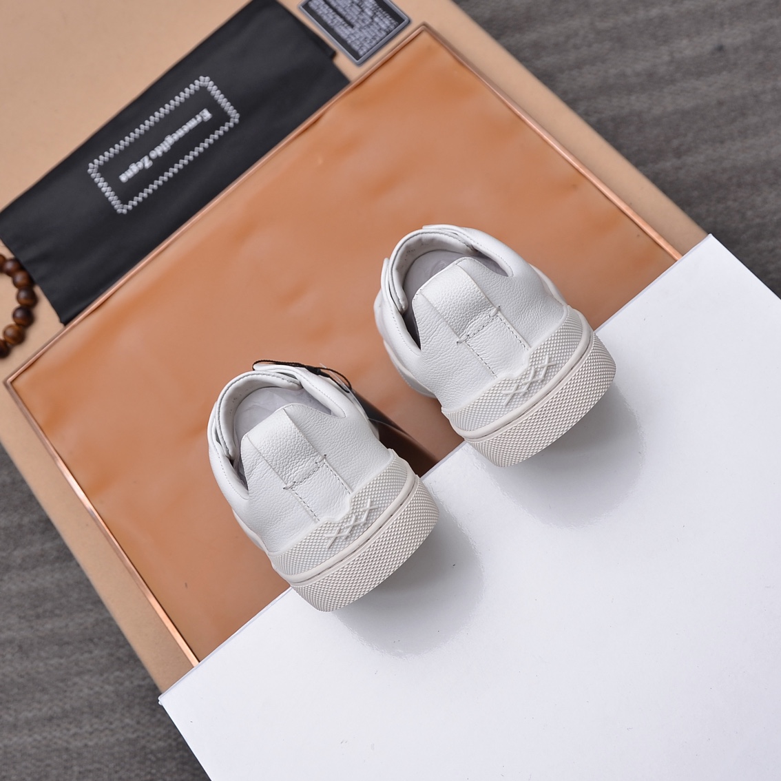 precio de fábrica Calidad de gama alta con el embalaje del contador Marca: Jeni * "Zegna *" zapatos 
