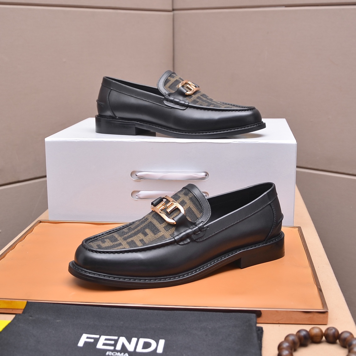 Fendi Men's Formal Leather Loafers, Italian Leather, Comfortable Rubber Sole 4 i1663354039 7704 2