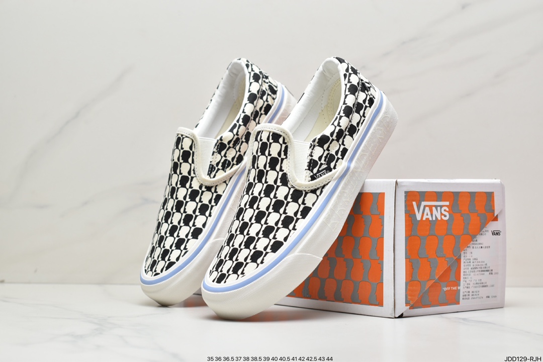 Vans Classic Slip-On Classic Low Top All-Match Casual Sneakers