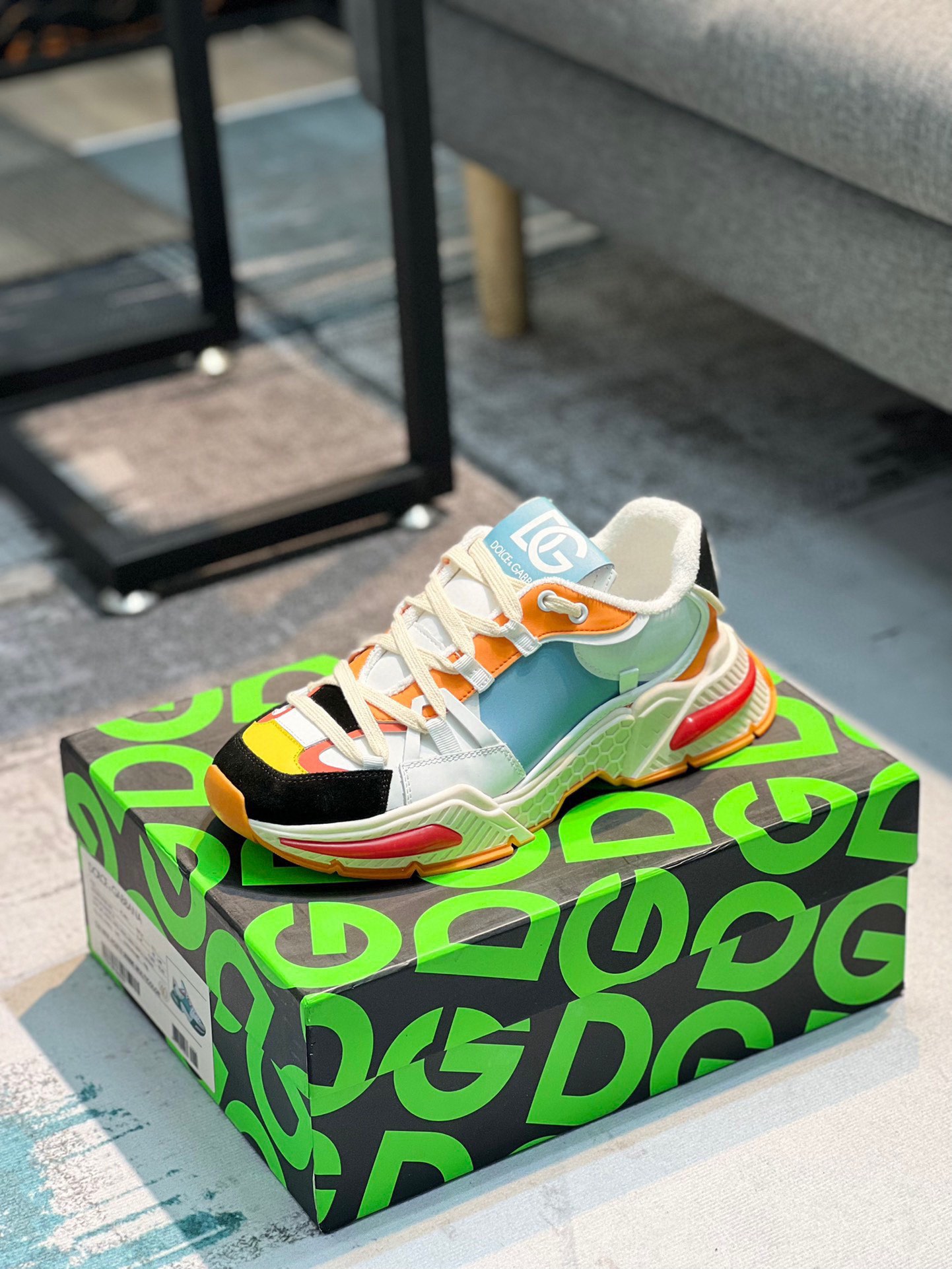 L5 Dolce & Gabbana 杜嘉班纳爆款2022春季情侣款,最真皮厚底拼色老爹鞋.毛巾内里真皮垫脚～做工完美,码数35-45、46定做,