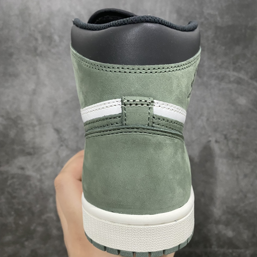 图片[4]-纯原版Air Jordan AJ1 Retro 六冠王黑绿脚趾 555088-135 全新升级网板中底 原楦原纸板开发 极致一眼正品既视感 原厂皮料 承诺百分百一致原鞋 鞋面清洁度最高QC检验标准 控制溢胶 飞翼3D高频深度立体 全市场仅此一家 鞋盒、防尘纸 均采购来自原厂 尺码：40 40.5 41 42 42.5 43 44 44.5 45 46 47.5-选品中心