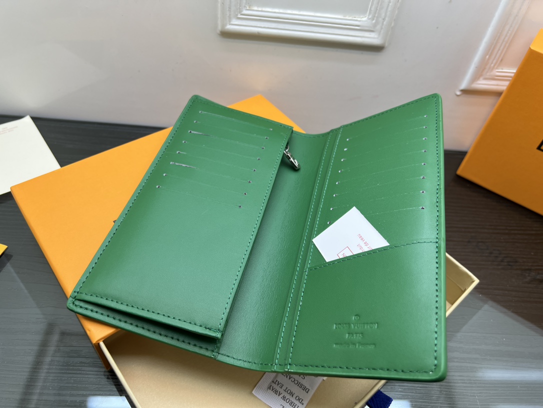 Leather bifold wallet in pocket