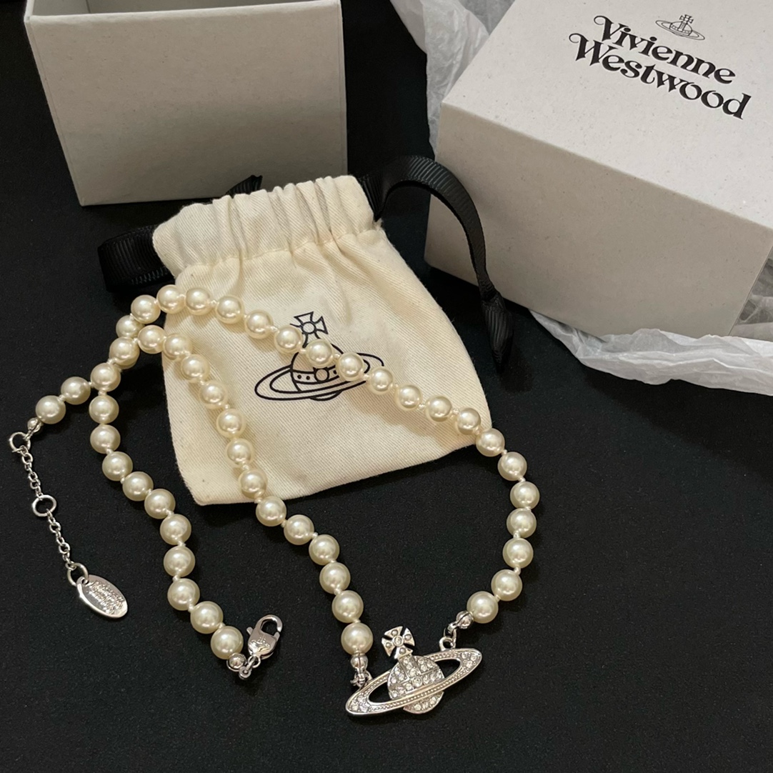 Vivienne Westwood 开模西太后 土星