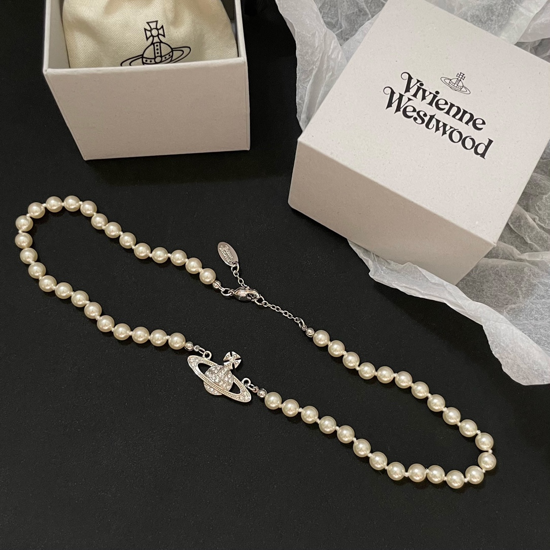 Vivienne Westwood 开模西太后 土星