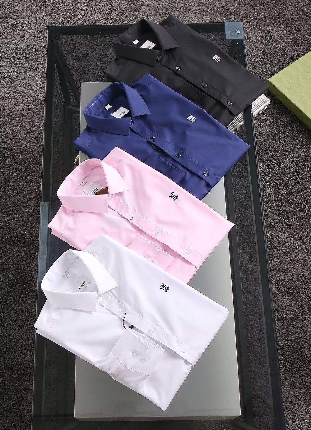 NO:128217,New model is on the market, original list, precise positioning embroidery, simple and atmospheric, mercerized elastic cotton fabric, comfortable, soft and skin-friendly, suitable for any scene, fashionable and handsome, with excellent feel, is a choice for men who focus on practicality and quality. Fashionable and durable, unique craftsmanship creates extraordinary quality. Regular code number M-3XL, 110 to 200 kilograms, large goods P View details #Mini program://WeChat Album/Click to view/iRTBVCmwWsasvn,,bottega veneta,alexander wang19860909新款上市,原单 精准定位刺绣 ,简洁大气,丝光弹力棉面料,舒适柔软更亲肤,适合任何场面穿,时尚帅气 手感极佳 是注重实用和品质的男士选择.时尚耐穿 独特工艺 造就不凡品质.正规码数M-3XL ,110到200斤穿, 大货实 P 查看详情#小程序://微商相册/点击查看/iRTBVCmwWsasvn,,bottega veneta,alexander wang,Men's clothing