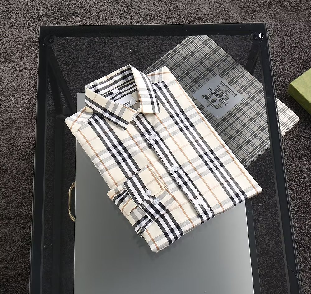 NO:128232,New model is on the market, original list, precise positioning design, simple and atmospheric, high-strength cotton fabric, comfortable, soft and skin-friendly, suitable for any scene, fashionable and handsome, excellent feel, is a choice for men who focus on practicality and quality. Fashionable and durable, unique craftsmanship creates extraordinary quality. Regular code number M-3XL, 110 to 200 kilograms, large goods, p, view details #Mini program://WeChat Album/Click to view/iRTBVCmwWsasvn,,bottega veneta,alexander wang19860909新款上市,原单 精准定位格设计,简洁大气,高支棉面料,舒适柔软更亲肤,适合任何场面穿,时尚帅气 手感极佳 是注重实用和品质的男士选择.时尚耐穿 独特工艺 造就不凡品质.正规码数M-3XL ,110到200斤穿, 大货实 ,p, 查看详情#小程序://微商相册/点击查看/iRTBVCmwWsasvn,,bottega veneta,alexander wang,Men's clothing