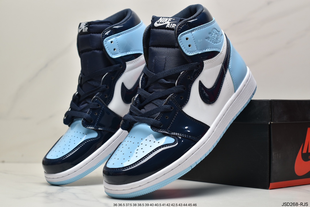 Nike Air Jordan 1 Retro High OG”Black/White”AJ1555088-010-Top High Quatity Cheap Sneakers Fashion Clothing Clothes Bags handbags Shoes of all Brand wholesale With The best Quality And Beautiful Price from China Factory Chinese suppliers wholesaler seller Nike Air Jordan 1 Retro High OG”Black/White”AJ1555088-010