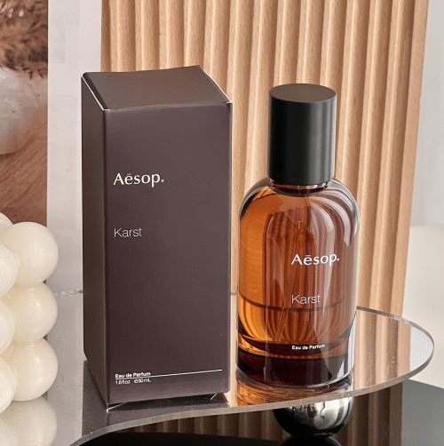 Aesop Karst Eau de Parfum - A Fresh Woody Fragrance for All Seasons 1 Aesop Karst Eau de Parfum - A Fresh Woody Fragrance for All Seasons