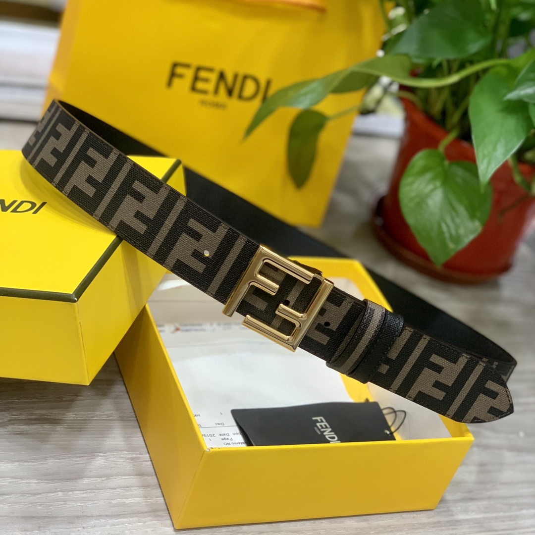 配全套包装礼盒FENDI/芬迪宽39