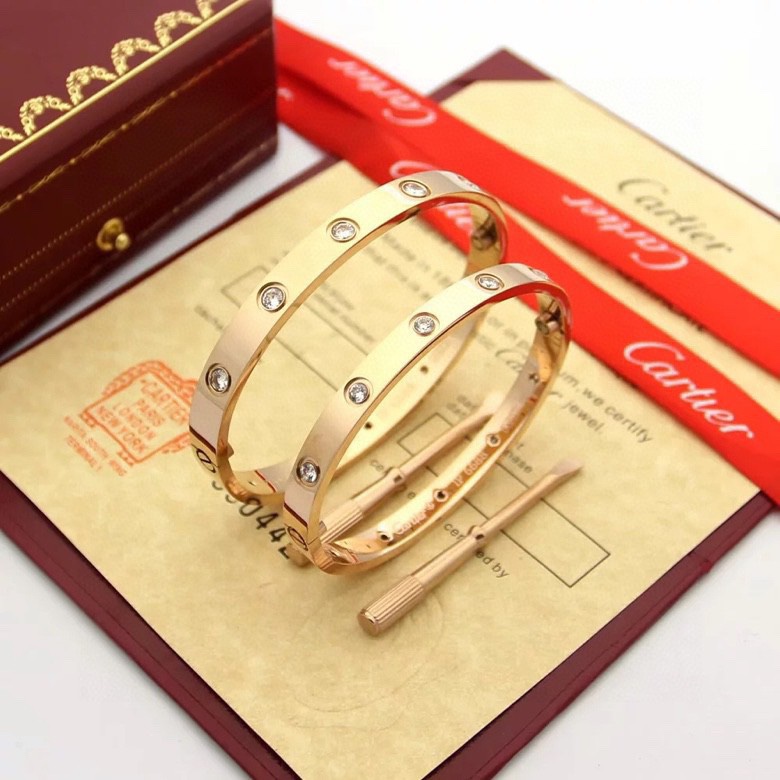 Cartier 卡地亚 Love系列十钻手镯 码数 16.17.18.19码