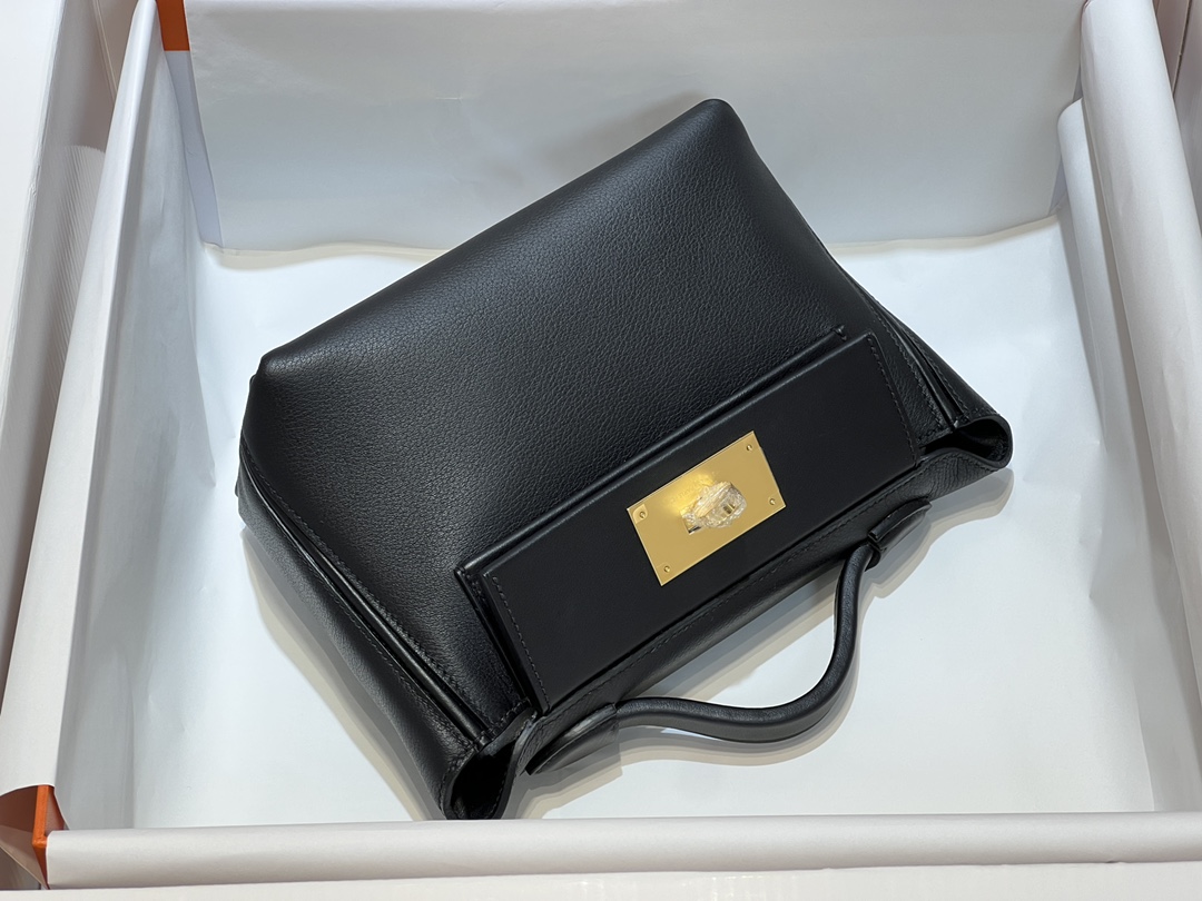 Hermès Mini 24/24 Black Leather Satchel Bag with Shoulder Strap 5 i1663486017 6778 3