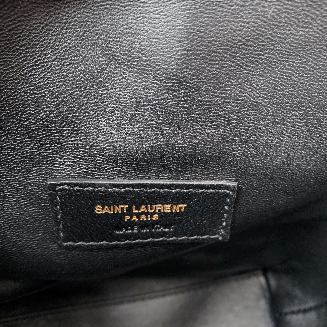 Louis Vuitton Haute Couture Haute Couture Ready-to-Wear Clothing Dress 3