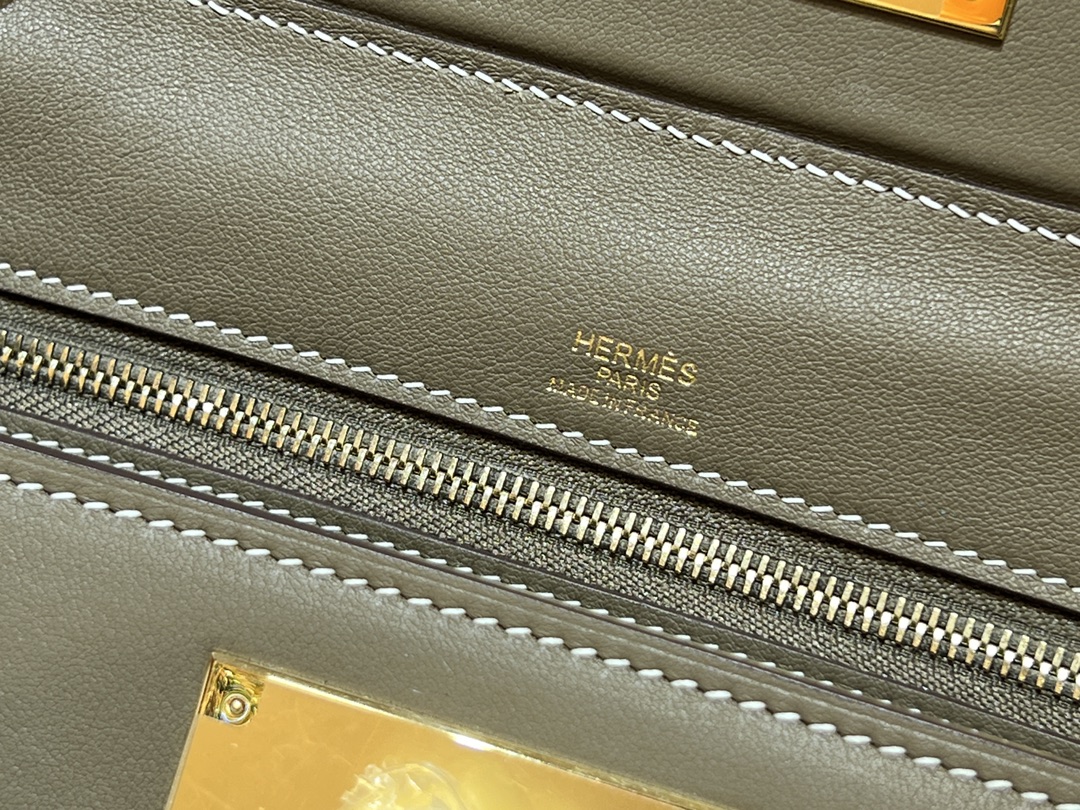 Elegant Mini 24/24 Leather Shoulder Bag, Top Handle Crossbody Bag 9 i1663488127 4925 7