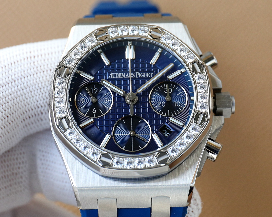 新款AP爱彼Audemars Piguet 皇家橡树女款多功能计时机械腕表