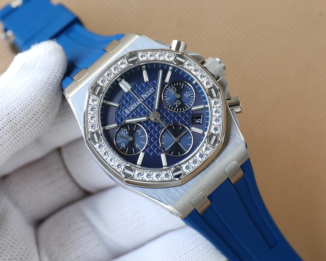 新款AP爱彼Audemars Piguet 皇家橡树女款多功能计时机械腕表