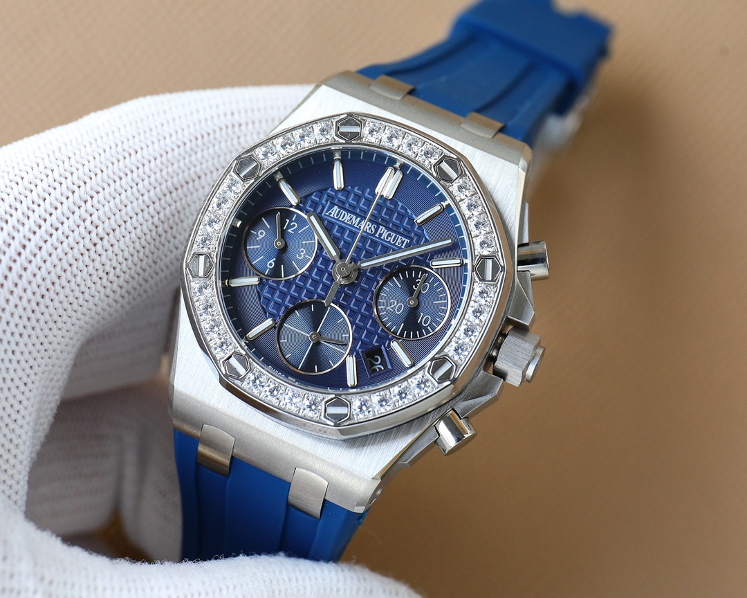 新款AP爱彼Audemars Piguet 皇家橡树女款多功能计时机械腕表