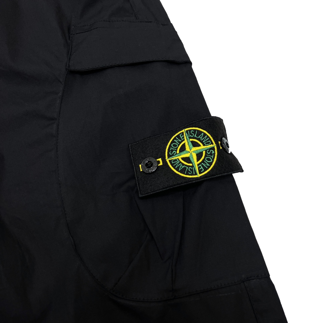 240 Stone Island/石头岛 22FW多口袋轻质户外工装裤