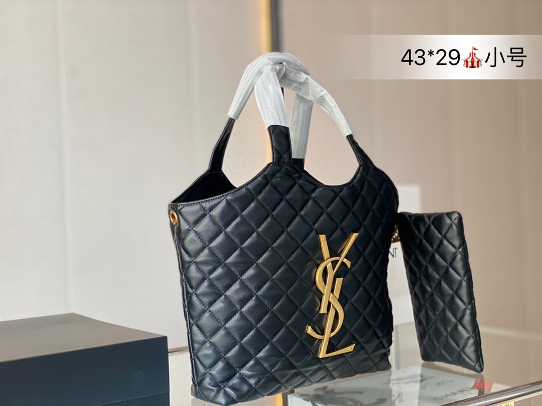 J5 配小包 超大logo Saint Laurent 圣罗兰 YSL   Gaby绗缝纹路购物袋 大tote感觉太温柔了简直 随意搭配都出彩 Saint Laurent 圣罗兰  43*29cm