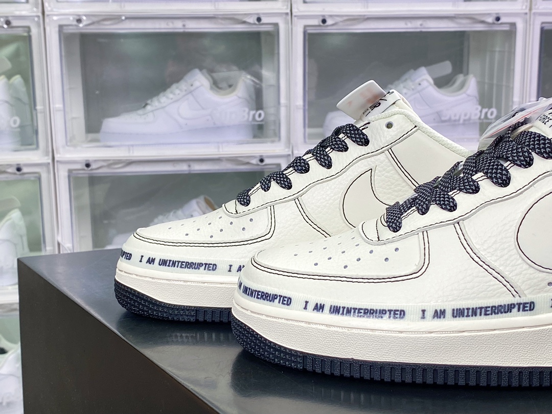 240 Uninterrupted x Air Force 1’07 Low”MORE THAN____”空军一号低帮UY5696-332