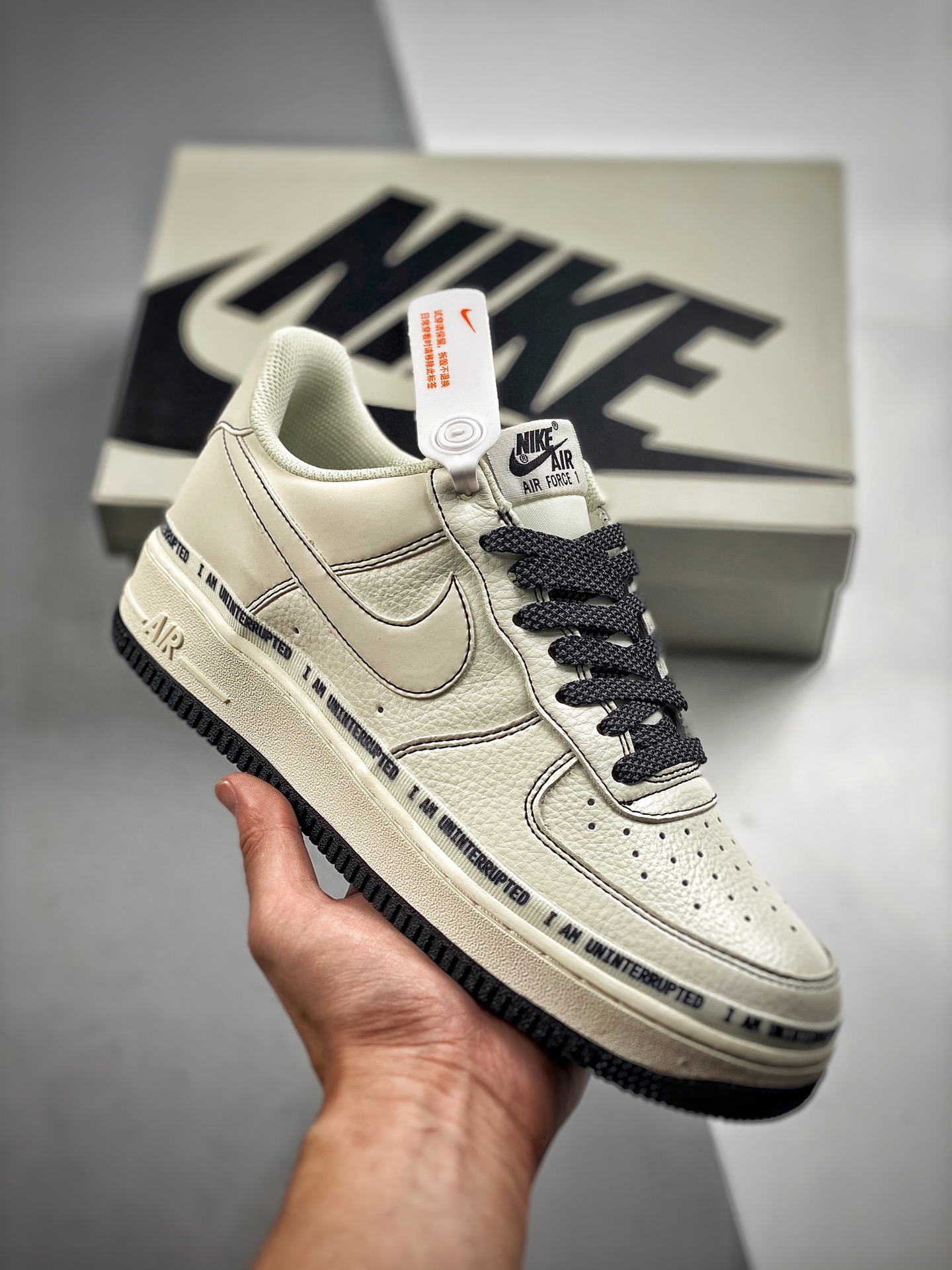 Núcleo 4 Nike Air Force 1 07 Grafiti de Firma Blanco y Negro Air Force 1 Low Casual Skate Shoes Cuero Personalizado Imp…