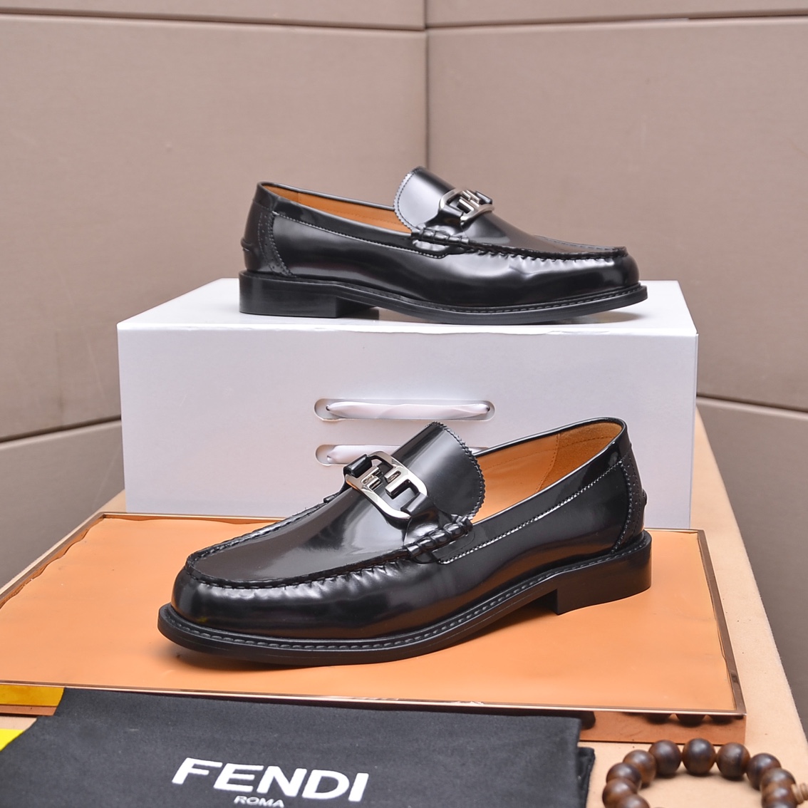 Fendi Men's Leather Loafers with Metal Logo, Italian Leather, Formal Shoes 4 i1663522396 8255 2