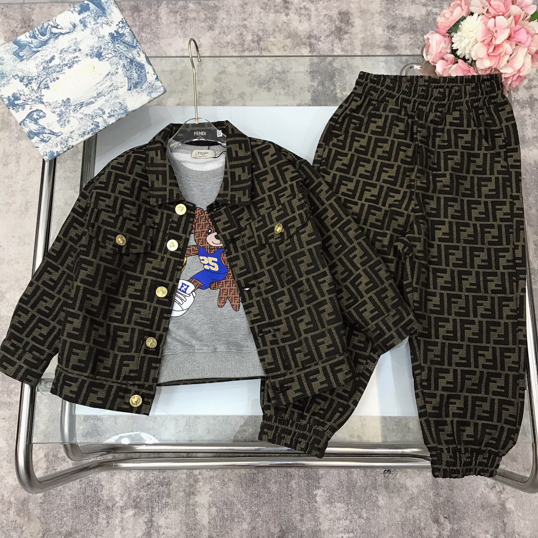 2022 Streetwear Collaboration: FEND* & Versace Van Sage High-Quality Collection Sizes 100-150 CM - 图片 7